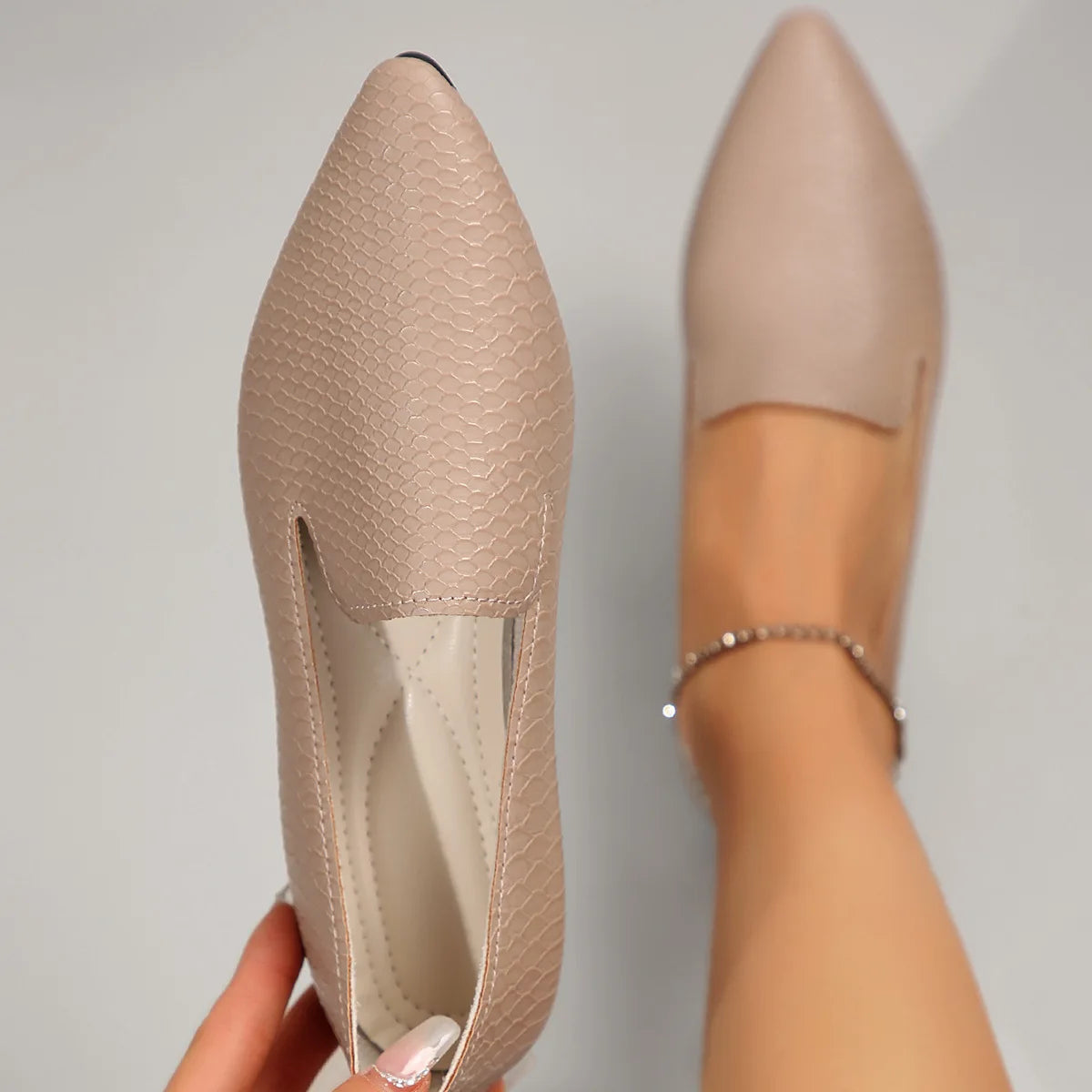 Clarice – Women’s PU Leather Loafers Pointed Toe Low Heel Flats