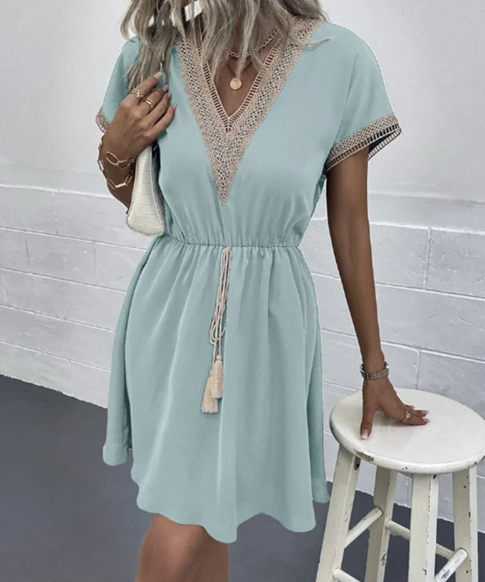 Lucy – Women’s V-Neck Short Sleeve Casual Midi Dress - Auvrya