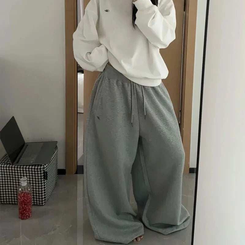 Maisie – Women’s Oversized Cotton Sweatpants High-Waisted Grey Trousers