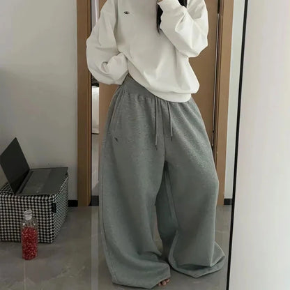 Maisie – Women’s Oversized Cotton Sweatpants High-Waisted Grey Trousers