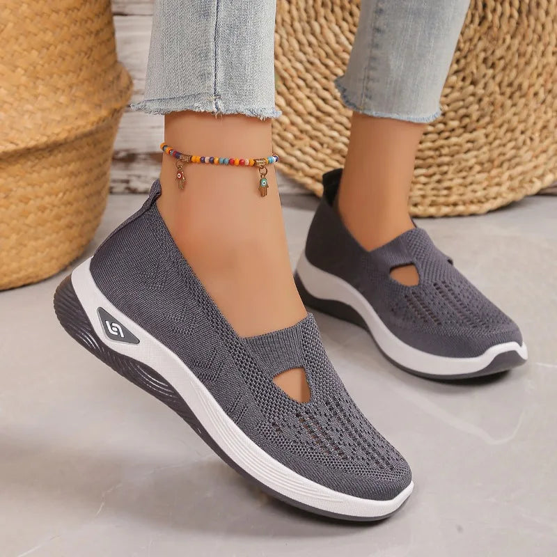 Breathable Mesh Women’s Sneakers – Lightweight Slip-On Walking Shoes