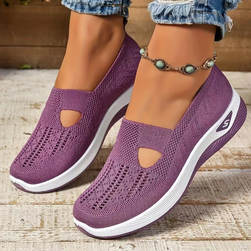 Breathable Mesh Women’s Sneakers – Lightweight Slip-On Walking Shoes