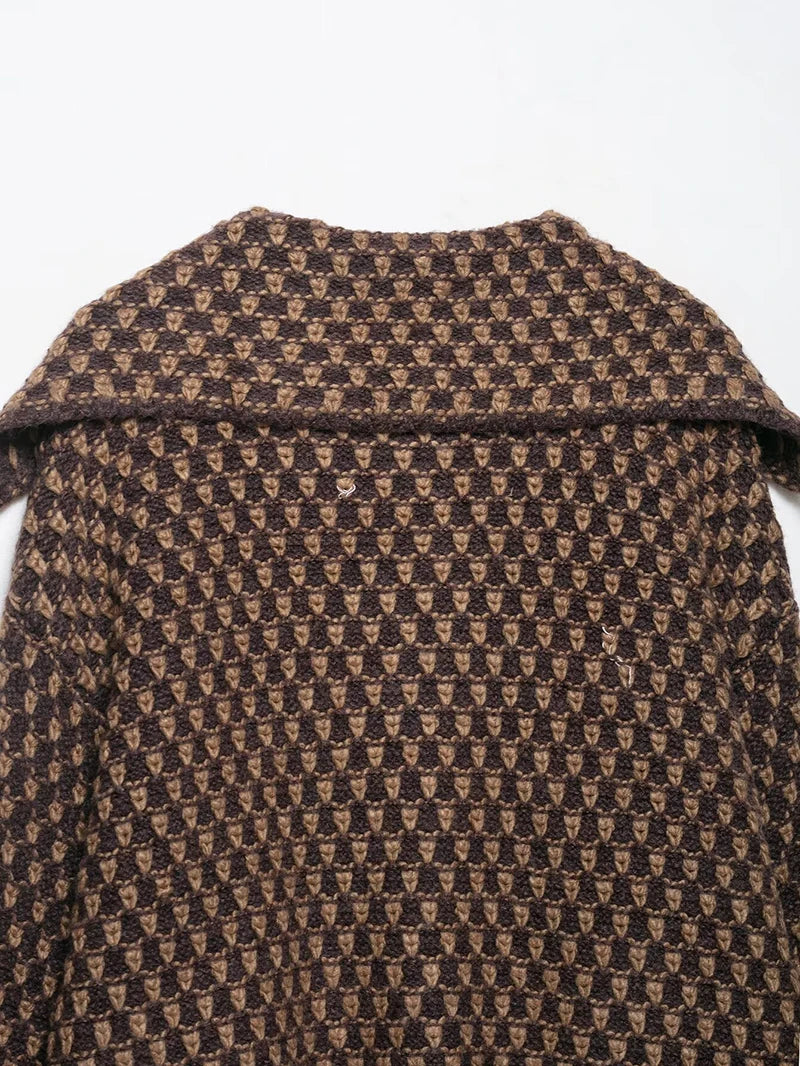 Aleah – Women’s Oversized Knitted Jacket with Geometric Pattern