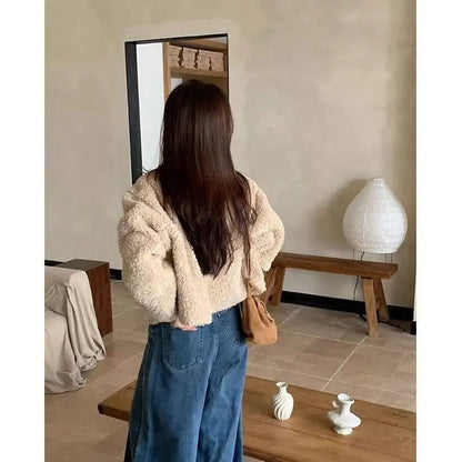 Eve – Women’s Faux Shearling Cropped Jacket with Button Front