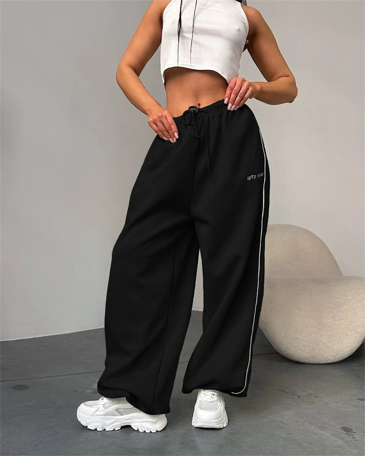 Colette – Women’s High-Waisted Striped Sweatpants with Drawstring
