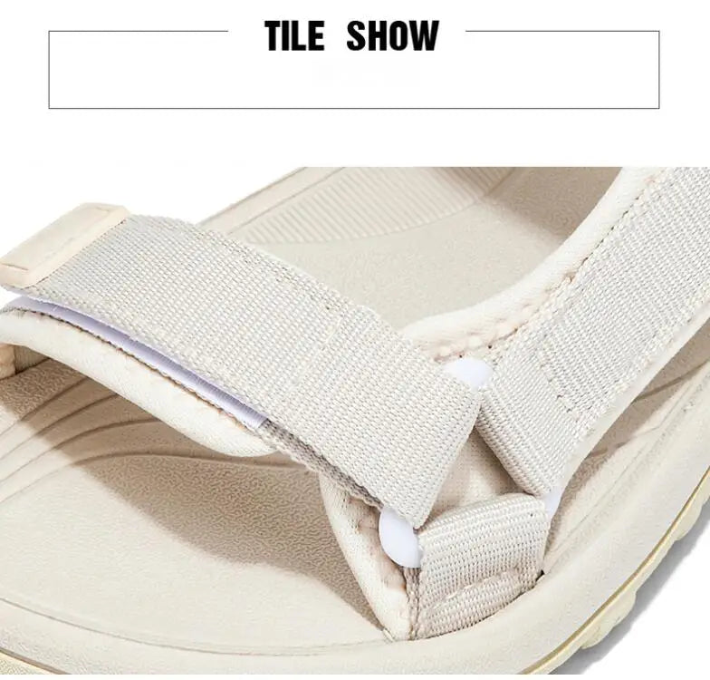 April – Women’s Outdoor Walking Sandals Quick-Dry Non-Slip Flats