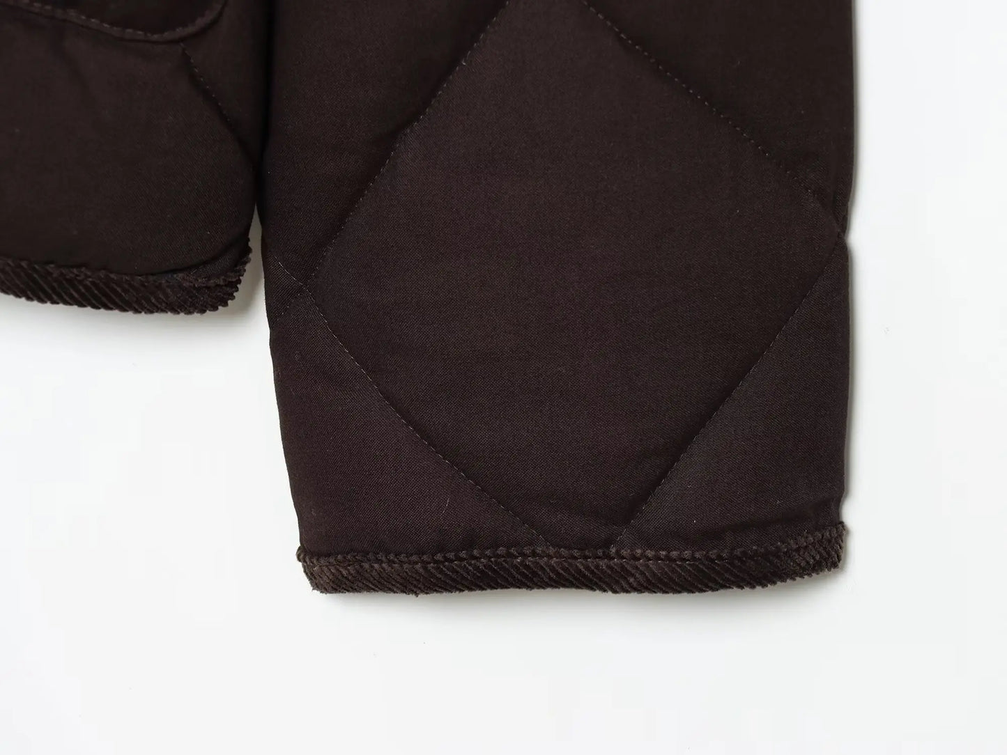 Liana – Women’s Diamond Quilted Zip-Up Jacket with Contrast Collar