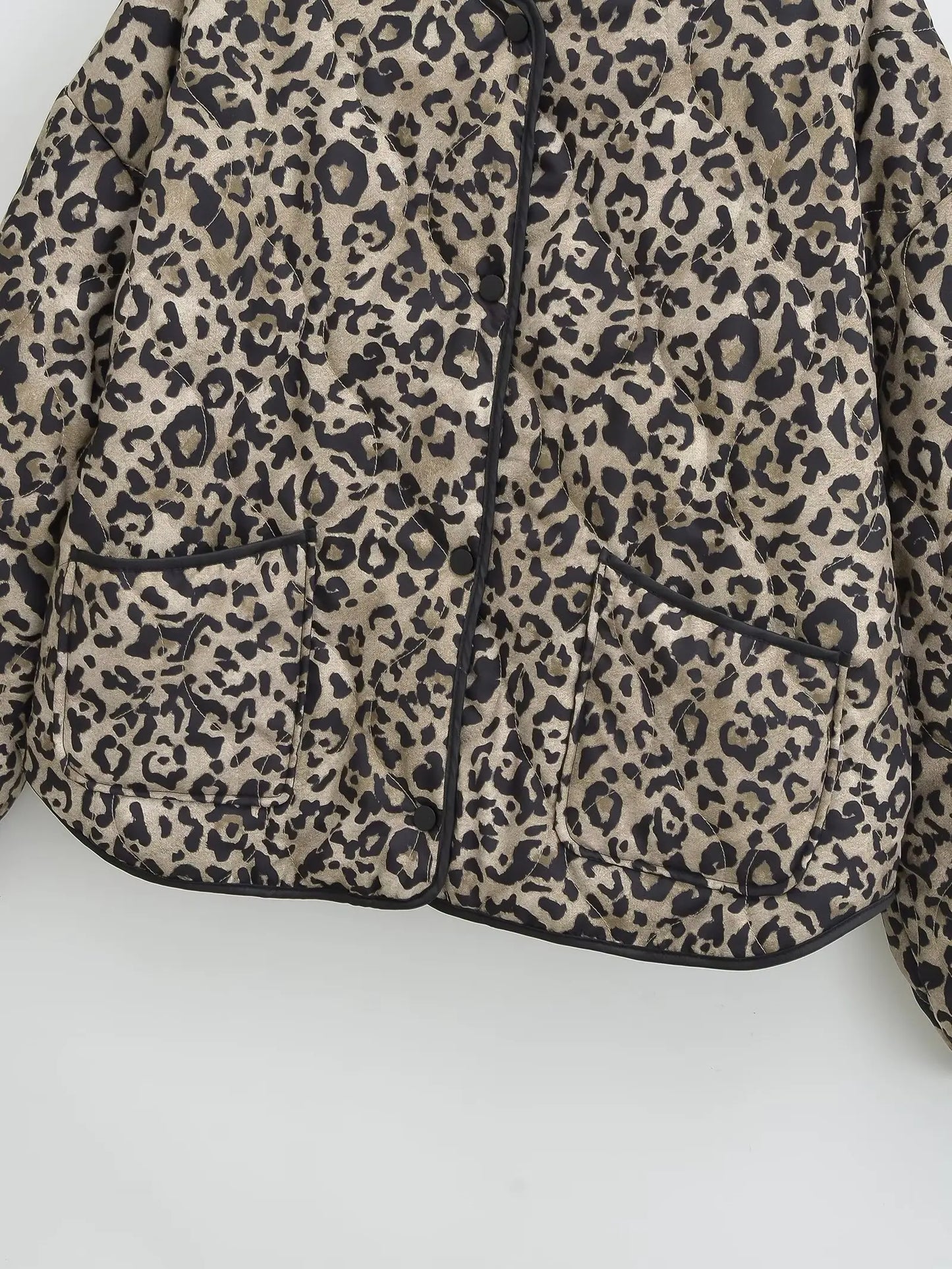 Myra – Women’s Leopard Print Oversized Jacket with Snap Buttons