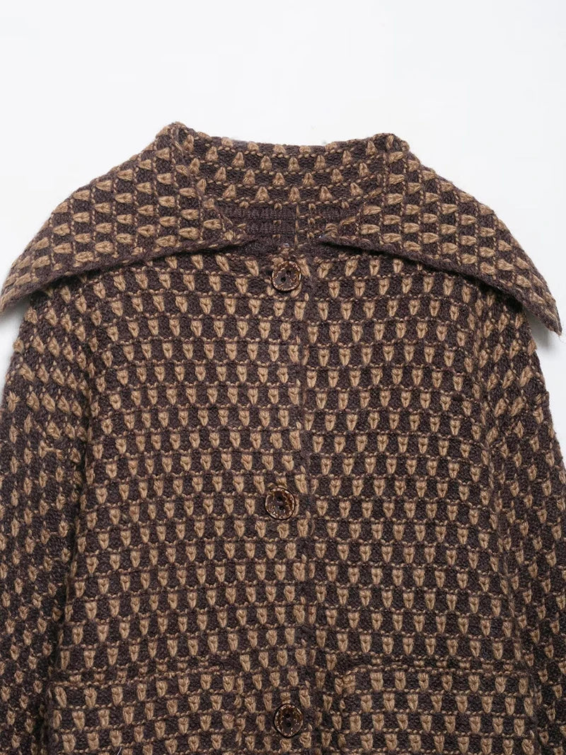 Aleah – Women’s Oversized Knitted Jacket with Geometric Pattern