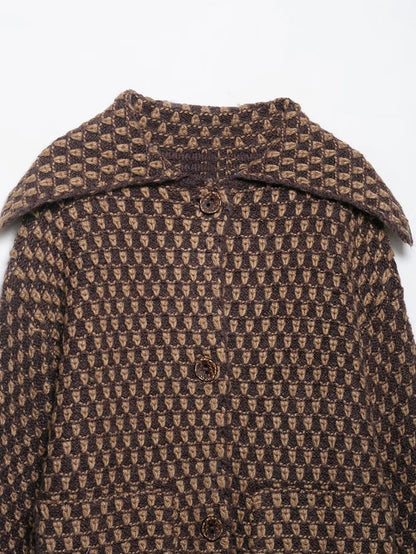 Aleah – Women’s Oversized Knitted Jacket with Geometric Pattern