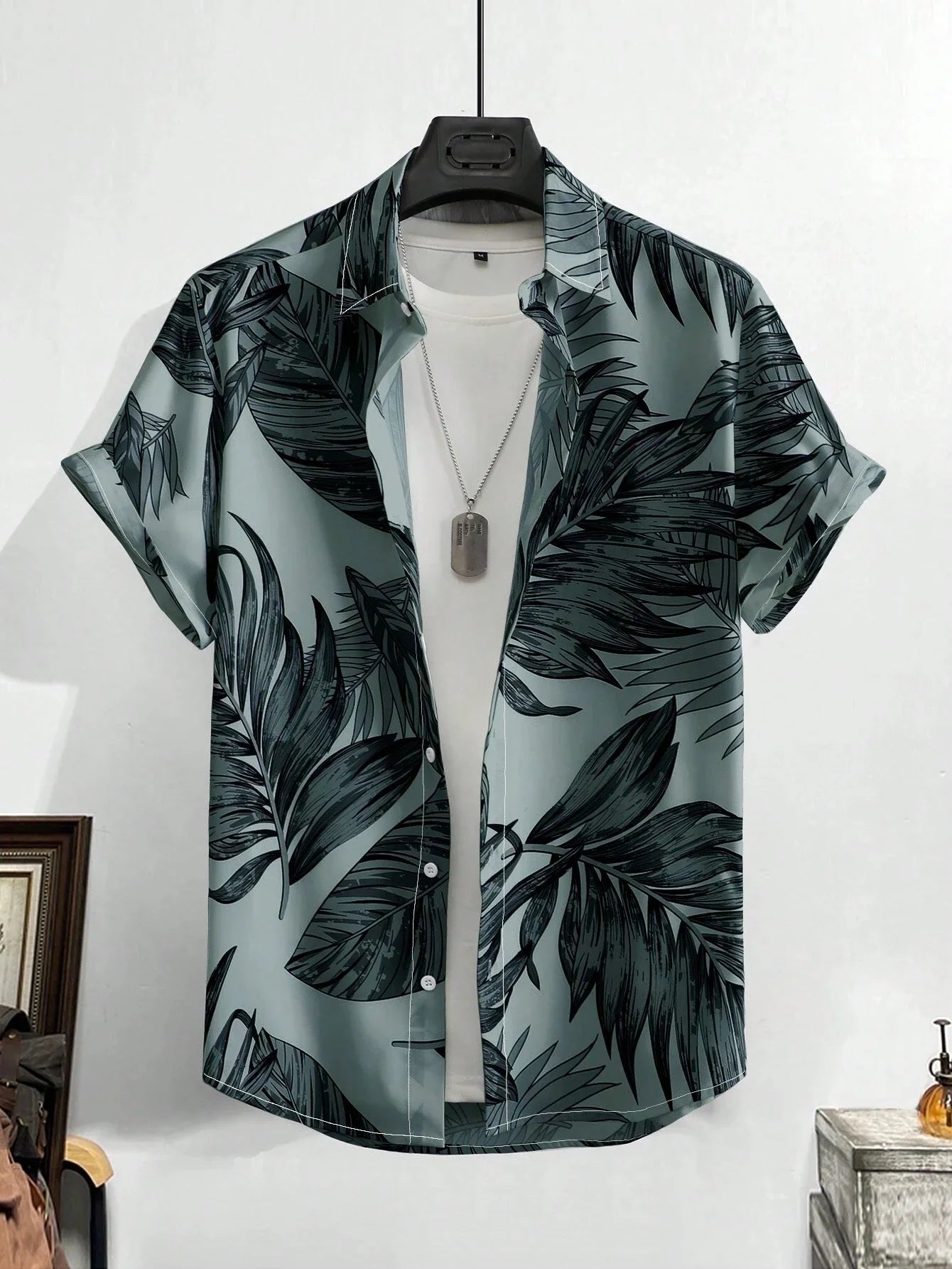 David – Men’s Tropical Print Short-Sleeve Button-Up Shirt