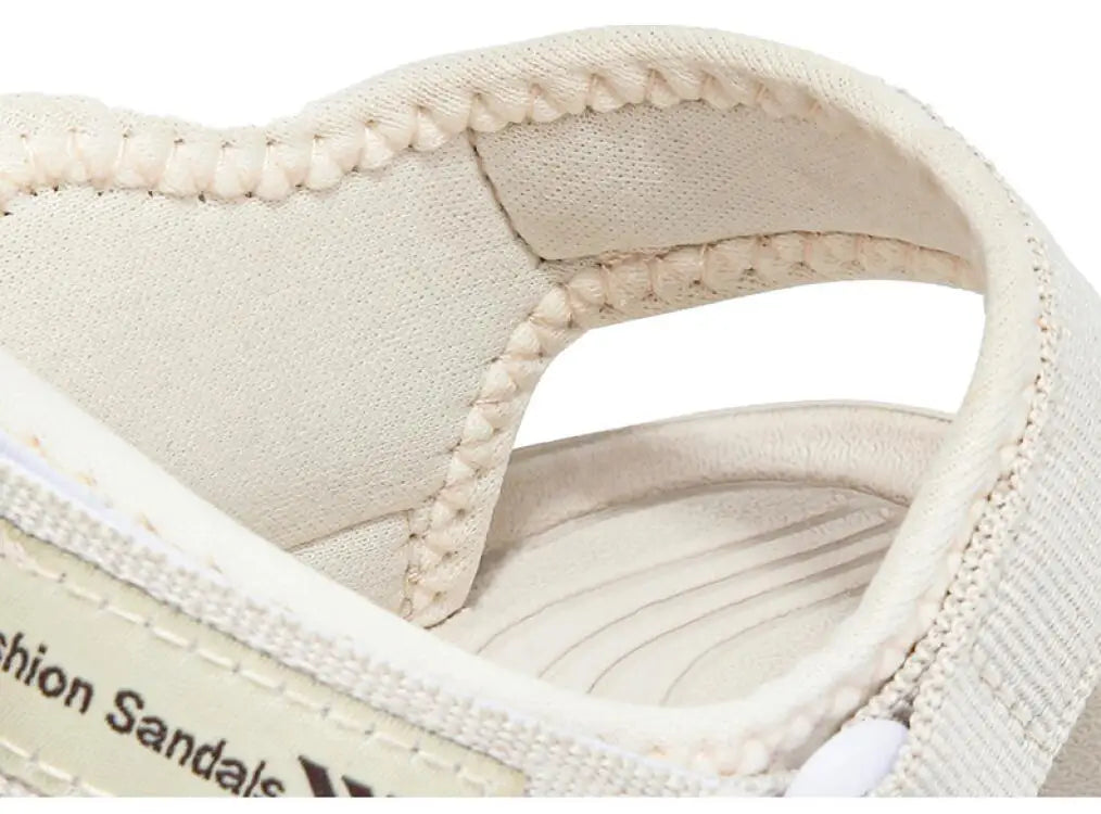 April – Women’s Outdoor Walking Sandals Quick-Dry Non-Slip Flats