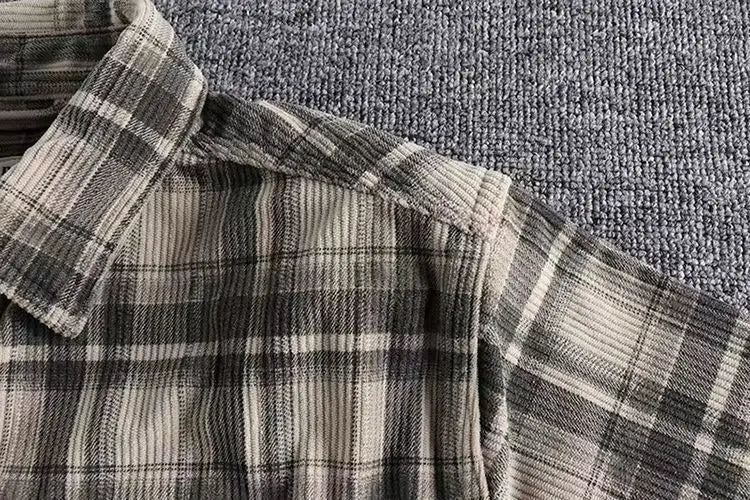 Robert – Men’s Corduroy Plaid Long Sleeve Button-Up Shirt