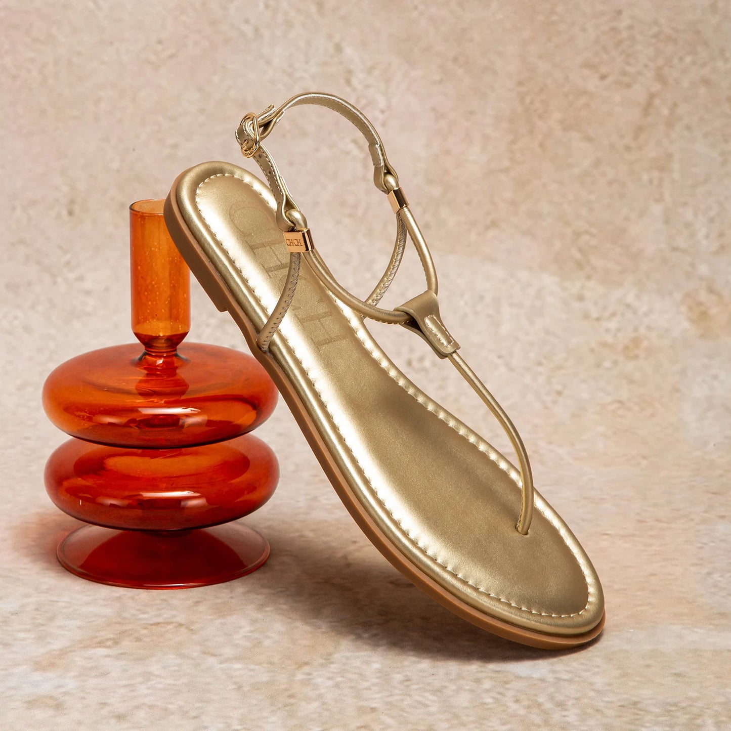 Brooke – Women’s Flat Sandals with Buckle Strap for Beach and Outdoor Wear