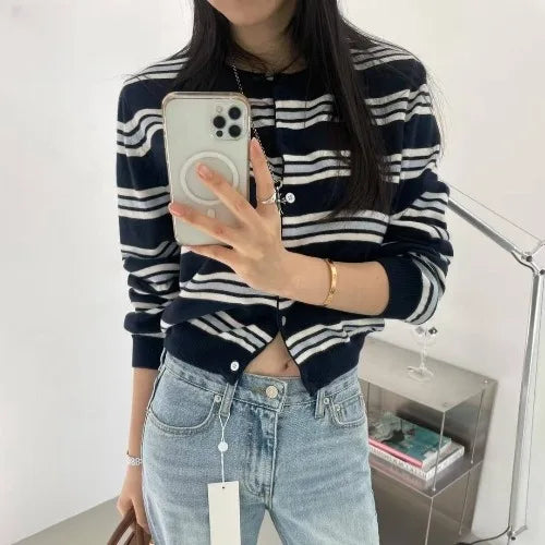 [product-title] - [shop-name]