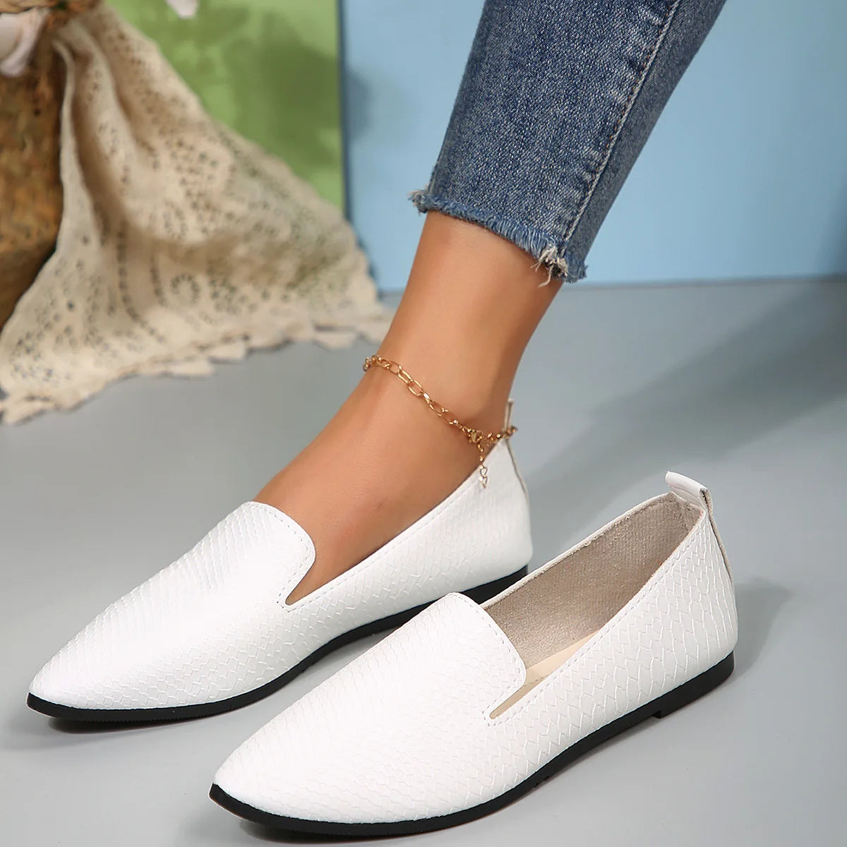 Clarice – Women’s PU Leather Loafers Pointed Toe Low Heel Flats