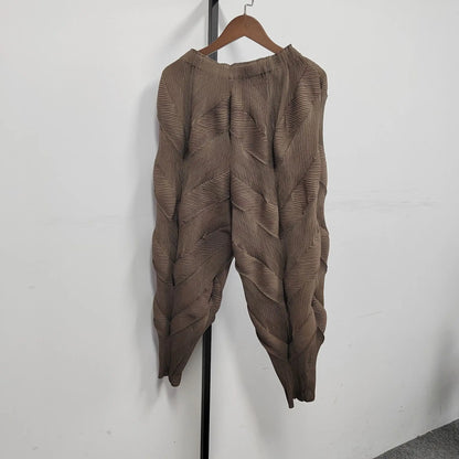 Jada – Women’s Pleated Tapered Pants with Elastic Waist