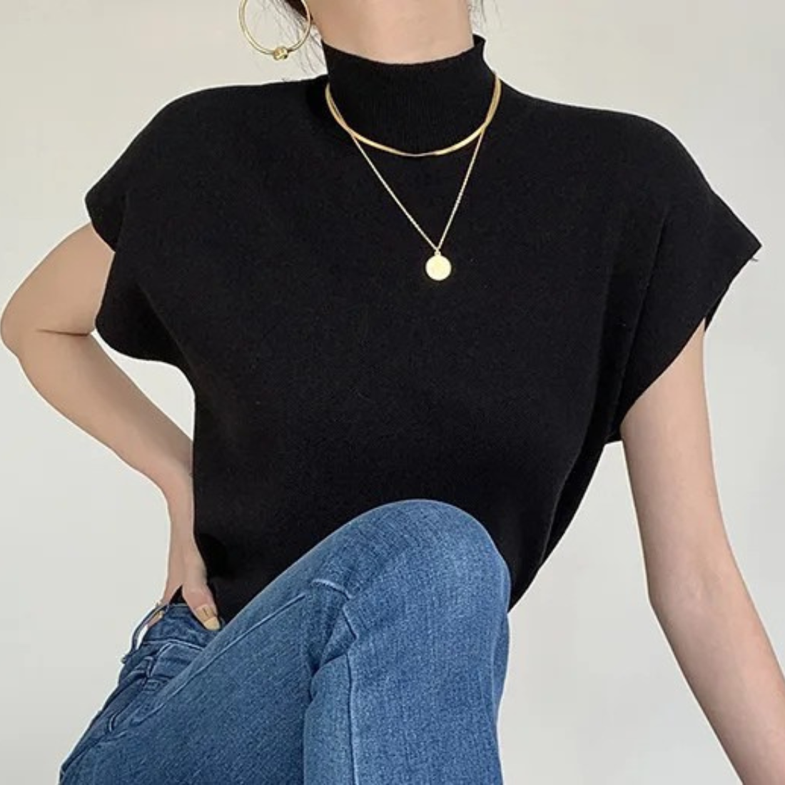 Aaliyah – Women’s Vintage Knit Blouse with Mock Neck Sleeveless Design - Auvrya