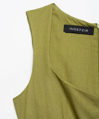 Alice – Women’s Green Sleeveless Midi Dress with Square Neckline & Buttons - Auvrya