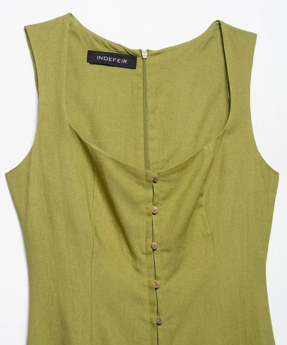 Alice – Women’s Green Sleeveless Midi Dress with Square Neckline & Buttons - Auvrya