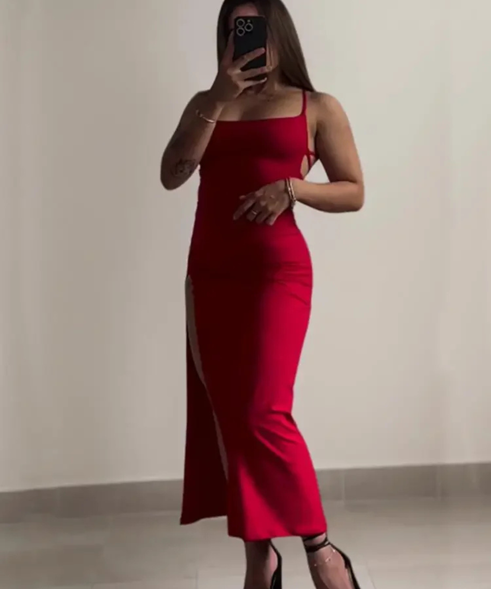 Camila &ndash; Women's Sleeveless Halter Bodycon Dress with Back Tie - Auvrya