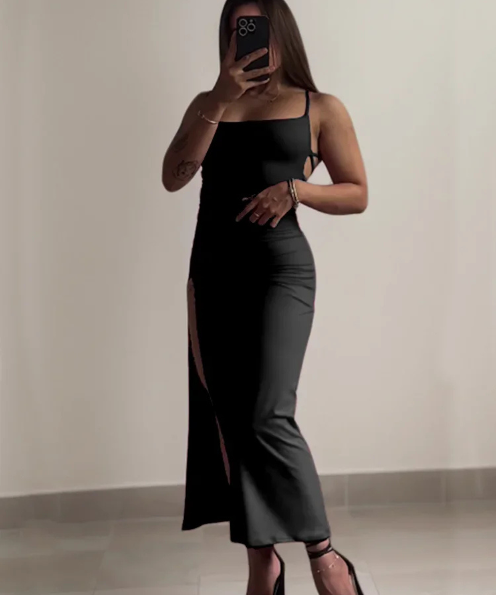 Camila &ndash; Women's Sleeveless Halter Bodycon Dress with Back Tie - Auvrya