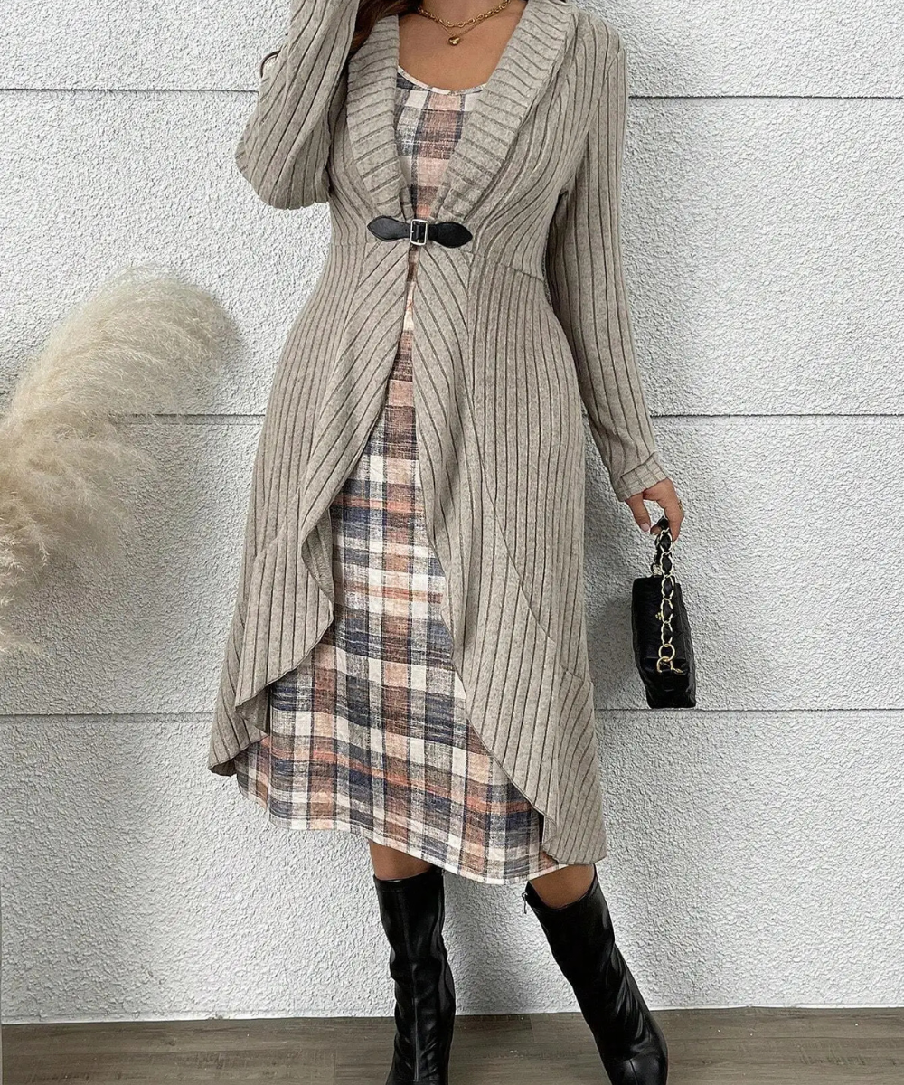 Elizabeth &ndash; Women&rsquo;s Knitted Plaid Midi Dress Sleeveless Two-Piece Set - Auvrya