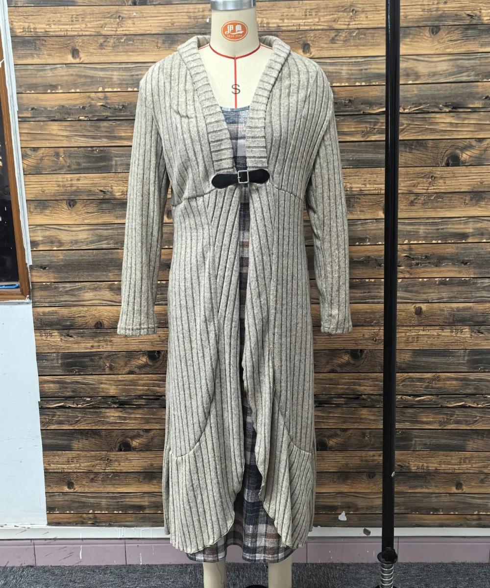 Elizabeth &ndash; Women&rsquo;s Knitted Plaid Midi Dress Sleeveless Two-Piece Set - Auvrya