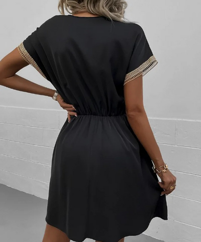 Lucy &ndash; Women&rsquo;s V-Neck Short Sleeve Casual Midi Dress - Auvrya