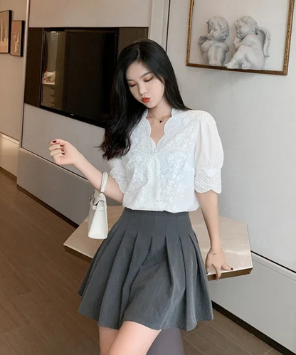 Natalie – Women’s White Embroidered Linen Cotton Puff Sleeve Blouse - Auvrya