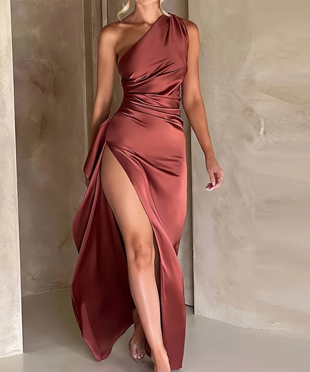 Skylar – Women’s Elegant Off-Shoulder Maxi Evening Dress - Auvrya