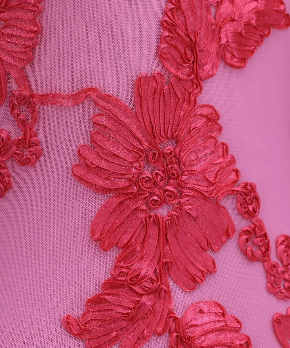 Victoria &ndash; Women&rsquo;s Sleeveless Maxi Dress with Floral Embroidery Mesh - Auvrya